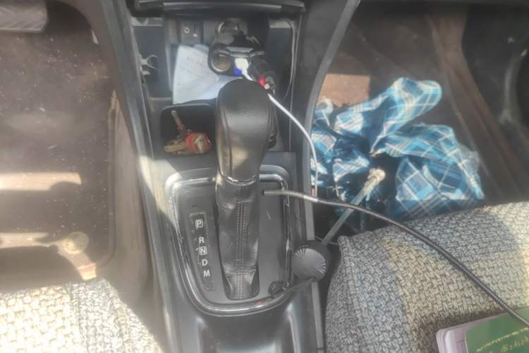 Used Suzuki Alivio 2015 1.6L Automatic Enjoyment Model Gear Lever