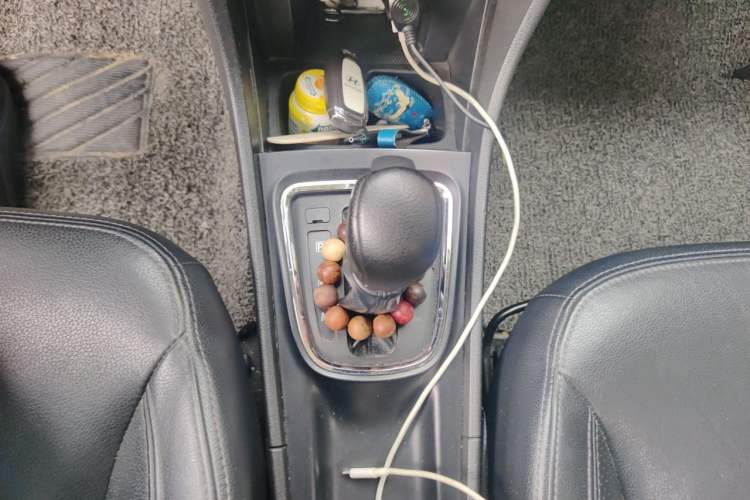 Used Suzuki Alivio 2015 1.6L Automatic Enjoyment Model Gear Lever
