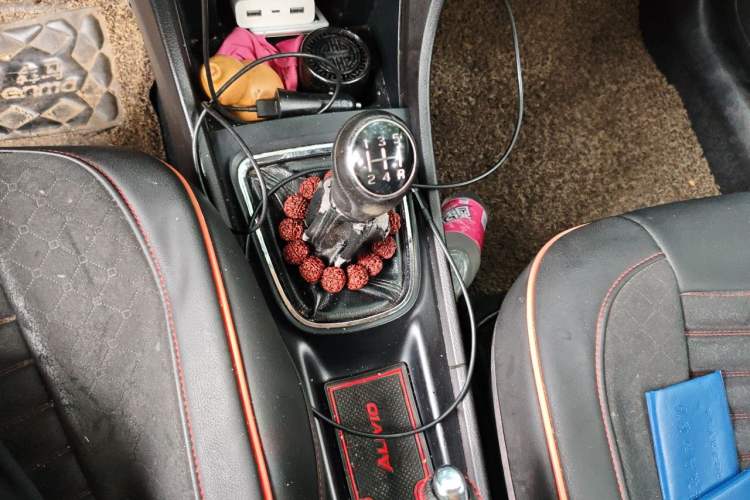 Used Suzuki Alivio 2015 1.6L Manual Comfort Model Gear Lever