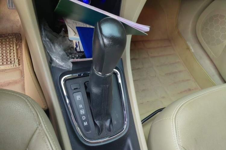 Used Suzuki Alivio 2015 1.6L Automatic Enjoyment Model Gear Lever