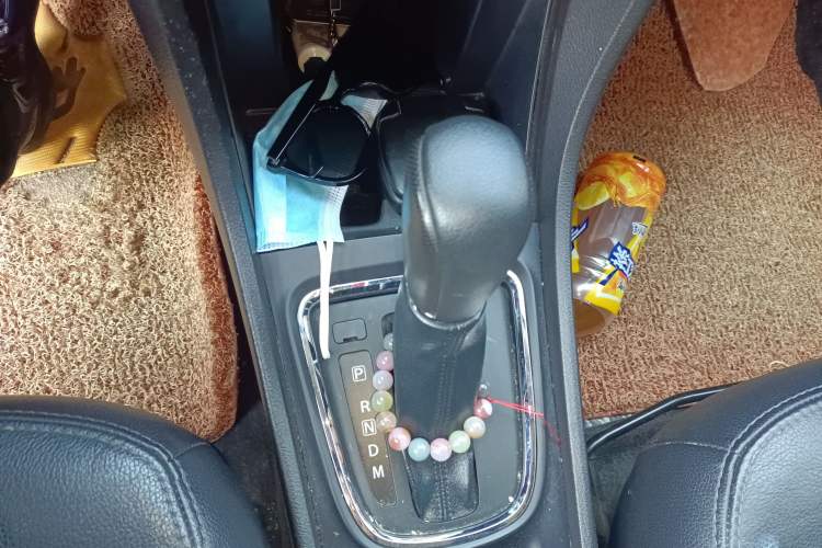 Used Suzuki Alivio 2015 1.6L Automatic Enjoyment Model Gear Lever