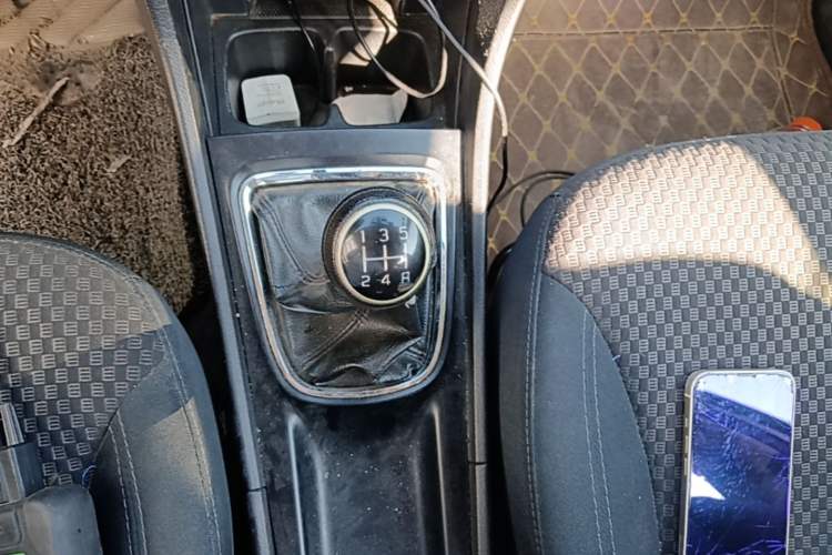 Used Suzuki Alivio 2015 1.6L Manual Comfort Model Gear Lever