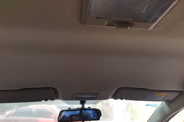 Used Suzuki Alivio 2015 1.6L Manual Comfort Model Headliner