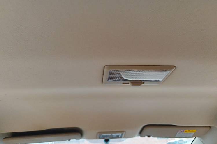 Used Suzuki Alivio 2015 1.6L Manual Comfort Model Headliner