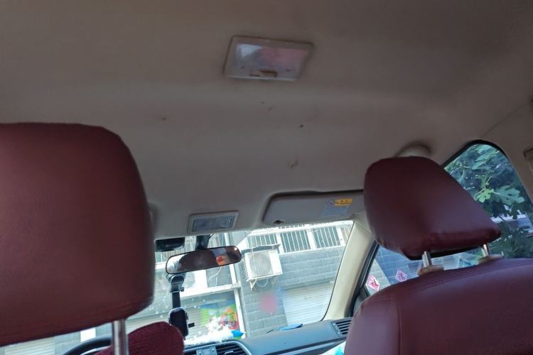 Used Suzuki Alivio 2015 1.6L Manual Comfort Model Headliner