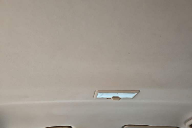 Used Suzuki Alivio 2015 1.6L Manual Comfort Model Headliner