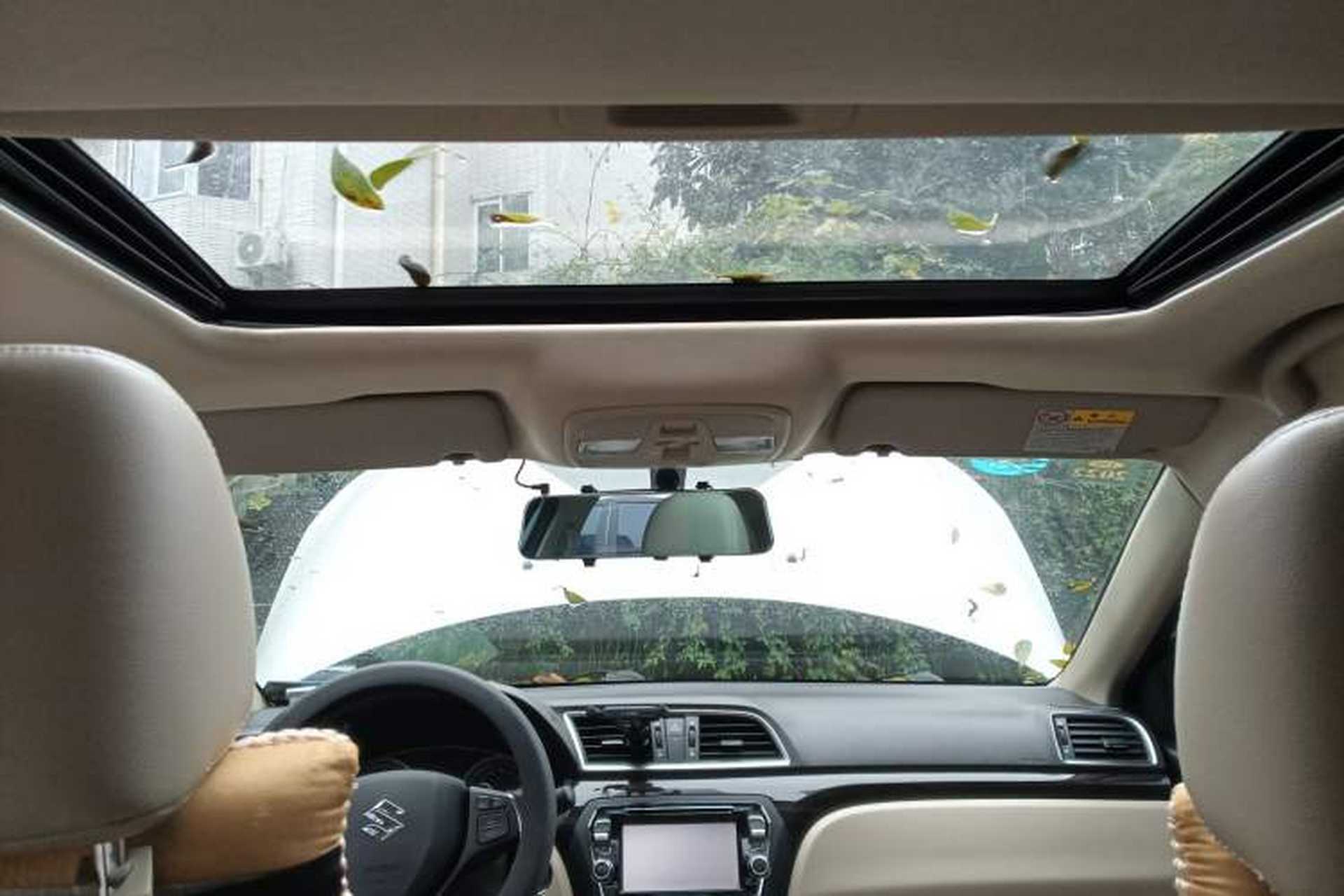 Used Suzuki Alivio 2015 1.6L Automatic Luxury Model Headliner