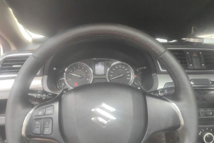Used Suzuki Alivio 2015 1.6L Automatic Enjoyment Model Instrument Cluster