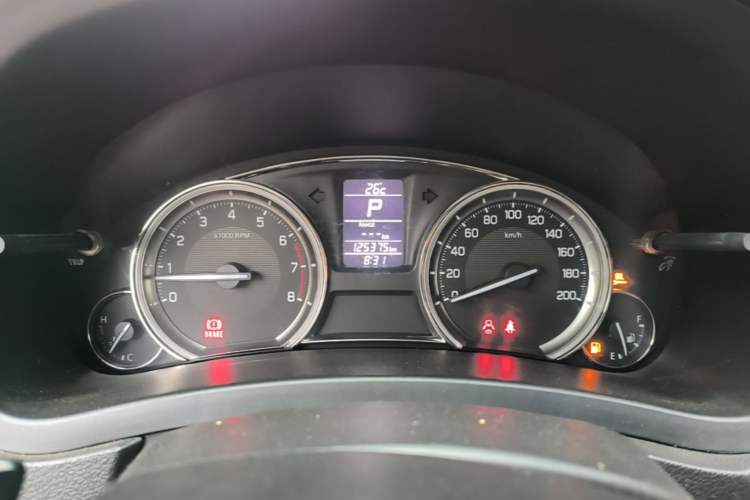 Used Suzuki Alivio 2015 1.6L Automatic Comfort Model Instrument Cluster