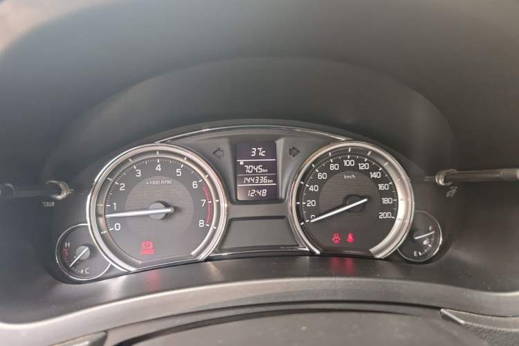 Used Suzuki Alivio 2015 1.6L Manual Comfort Model Instrument Cluster