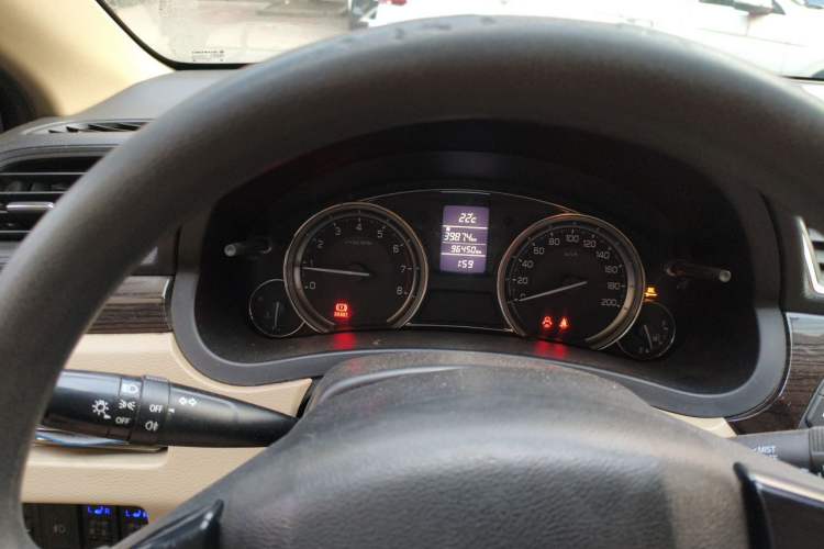 Used Suzuki Alivio 2015 1.6L Manual Comfort Model Instrument Cluster