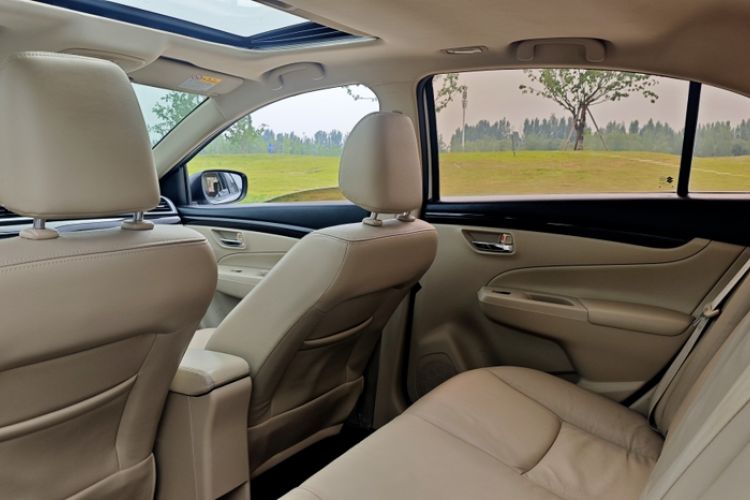 Used Suzuki Alivio 2015 1.6L Automatic Enjoyment Model Interior 2
