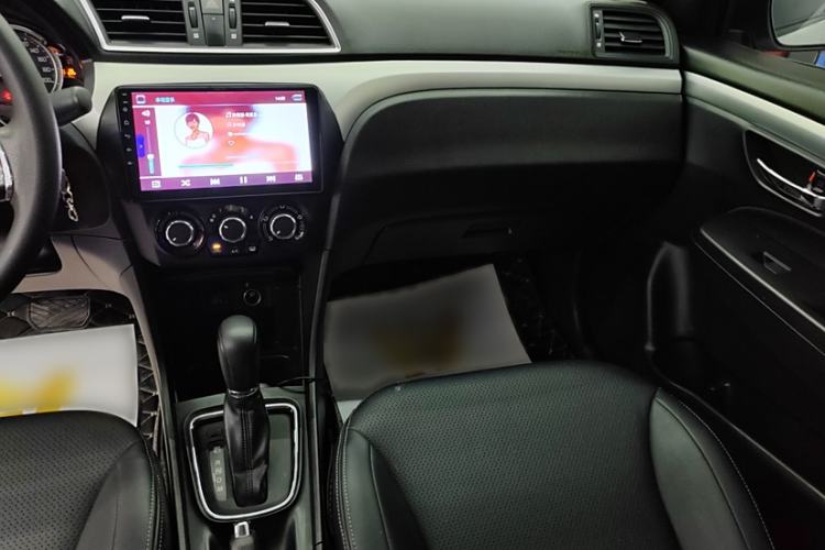 Used Suzuki Alivio 2015 1.6L Automatic Comfort Model Interior 3