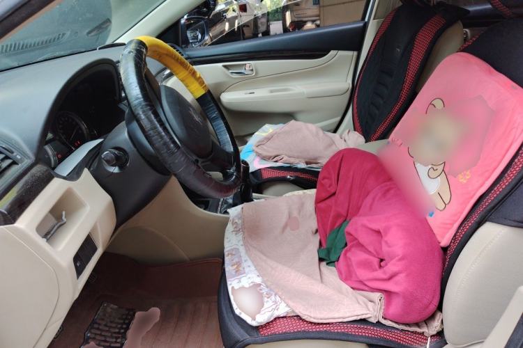 Used Suzuki Alivio 2015 1.6L Manual Comfort Model Left Front Seat