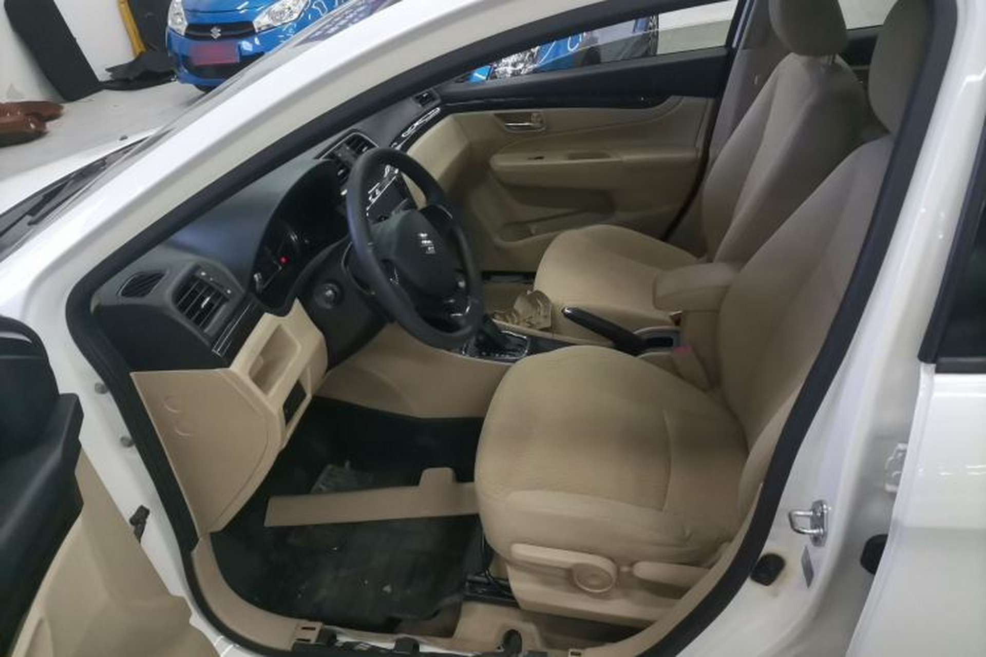 Used Suzuki Alivio 2015 1.6L Automatic Comfort Model Left Front Seat