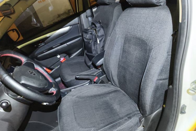 Used Suzuki Alivio 2015 1.6L Automatic Comfort Model Left Front Seat