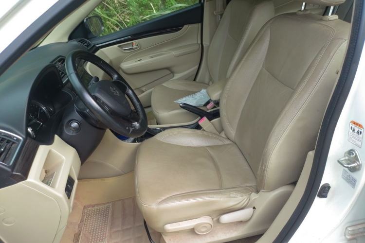 Used Suzuki Alivio 2015 1.6L Automatic Enjoyment Model Left Front Seat