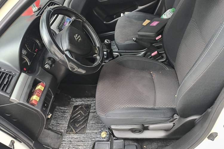 Used Suzuki Alivio 2015 1.6L Manual Comfort Model Left Front Seat