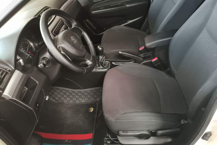 Used Suzuki Alivio 2015 1.6L Manual Comfort Model Left Front Seat