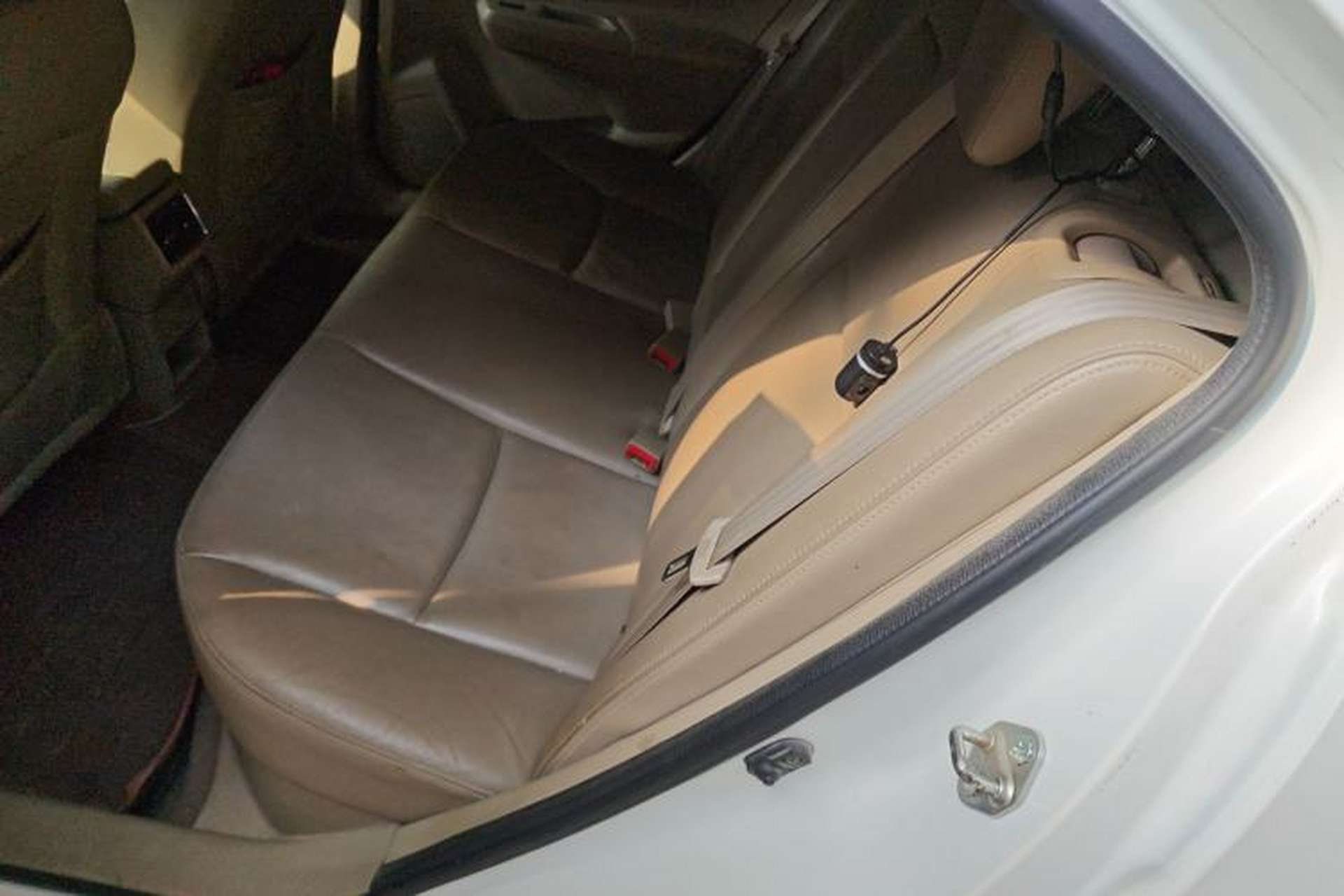 Used Suzuki Alivio 2015 1.6L Automatic Luxury Model Left Rear Seat