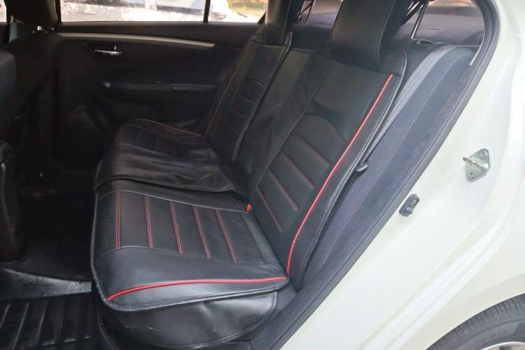 Used Suzuki Alivio 2015 1.6L Automatic Comfort Model Left Rear Seat