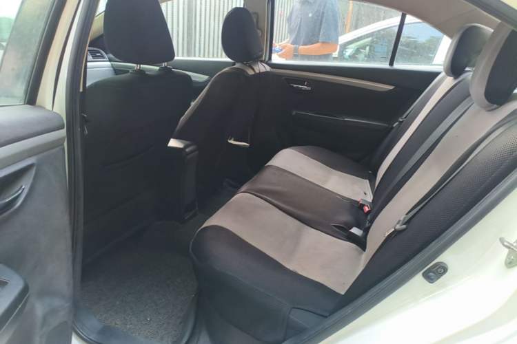 Used Suzuki Alivio 2015 1.6L Manual Comfort Model Left Rear Seat