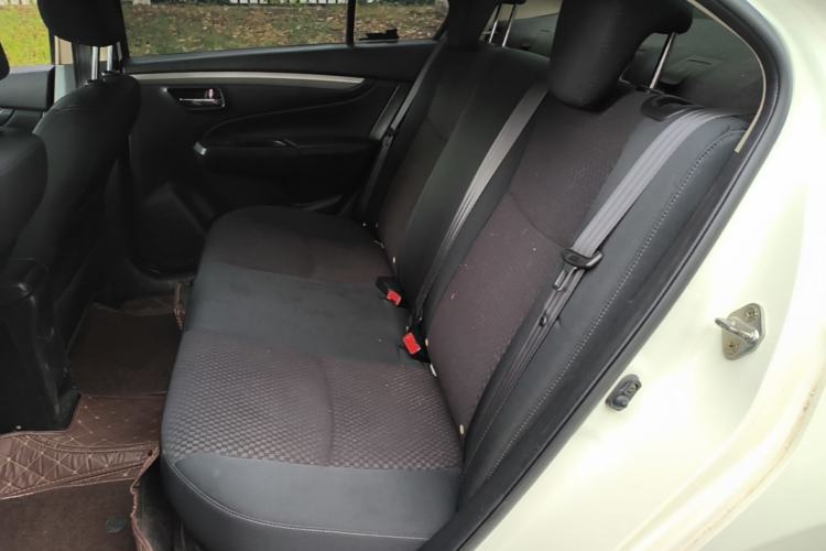 Used Suzuki Alivio 2015 1.6L Automatic Comfort Model Left Rear Seat