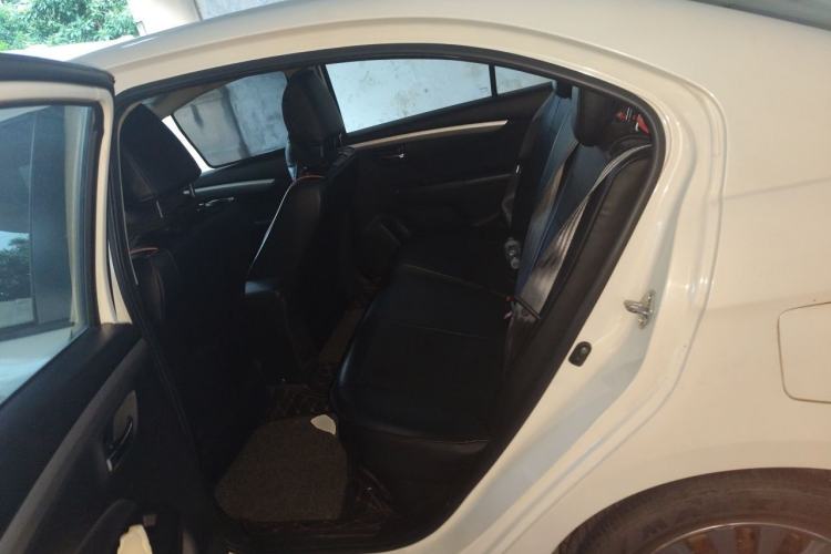 Used Suzuki Alivio 2015 1.6L Manual Comfort Model Left Rear Seat