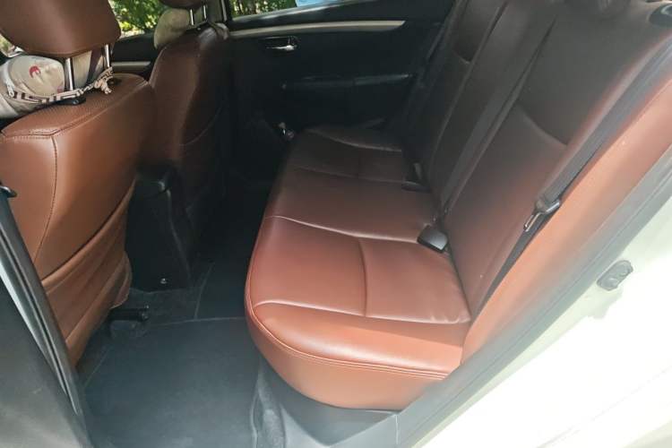 Used Suzuki Alivio 2015 1.6L Manual Comfort Model Left Rear Seat