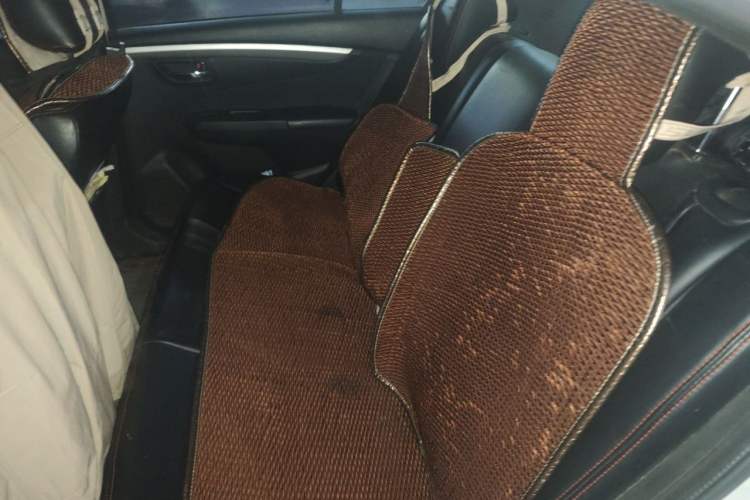 Used Suzuki Alivio 2015 1.6L Manual Comfort Model Left Rear Seat