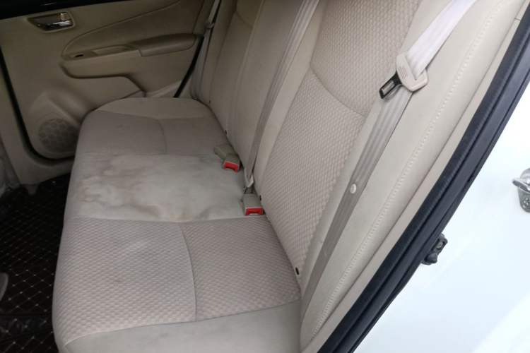 Used Suzuki Alivio 2015 1.6L Manual Comfort Model Left Rear Seat