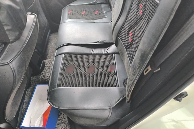Used Suzuki Alivio 2015 1.6L Manual Comfort Model Left Rear Seat