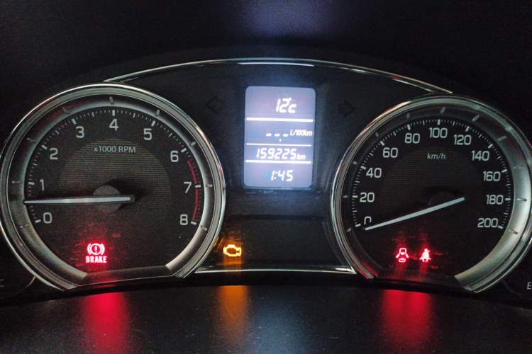 Used Suzuki Alivio 2015 1.6L Manual Enjoyment Model Odometer Close Up