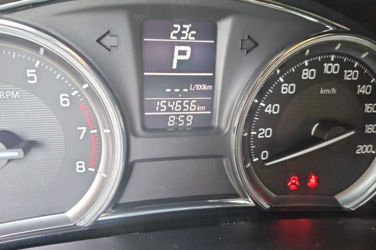Used Suzuki Alivio 2015 1.6L Automatic Comfort Model Odometer Close Up