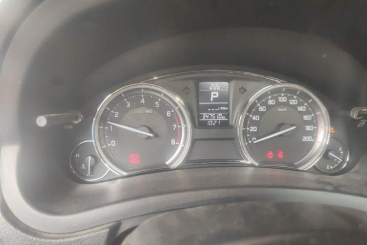 Used Suzuki Alivio 2015 1.6L Automatic Enjoyment Model Odometer Close Up