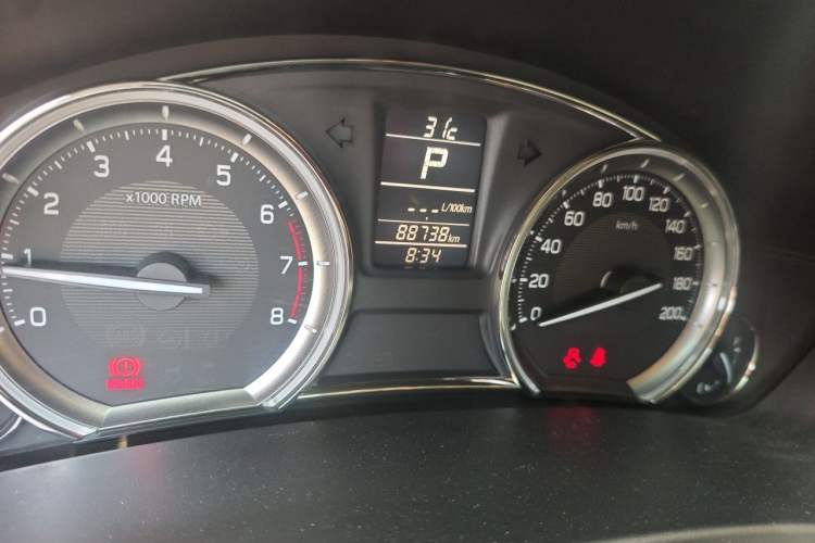 Used Suzuki Alivio 2015 1.6L Automatic Enjoyment Model Odometer Close Up