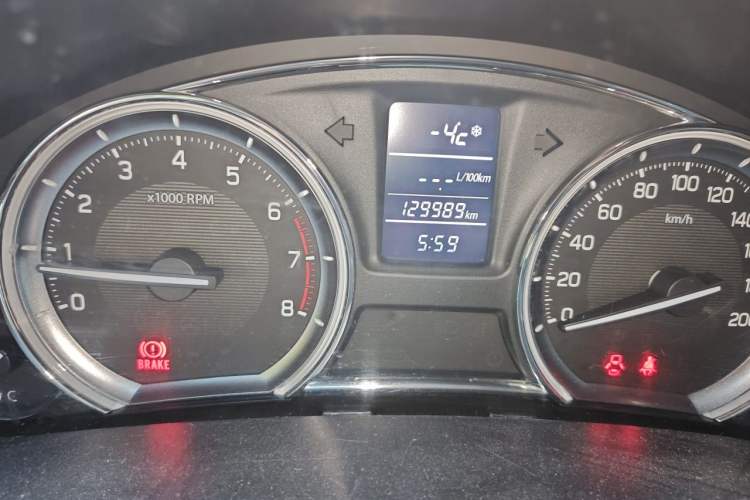 Used Suzuki Alivio 2015 1.6L Manual Comfort Model Odometer Close Up