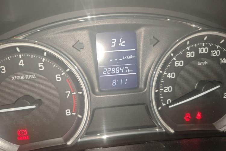 Used Suzuki Alivio 2015 1.6L Manual Comfort Model Odometer Close Up