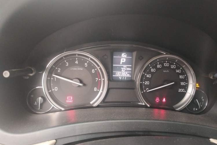 Used Suzuki Alivio 2015 1.6L Automatic Enjoyment Model Odometer Close Up