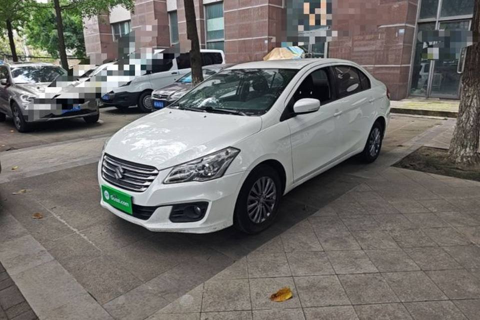 Suzuki Alivio 2015