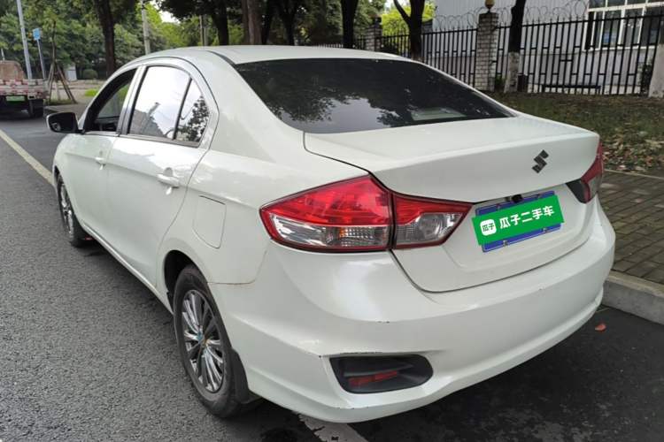 Used Suzuki Alivio 2015 1.6L Automatic Comfort Model Rear Left 45 Deg