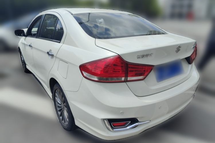 Used Suzuki Alivio 2015 1.6L Manual Enjoyment Model Rear Left 45 Deg