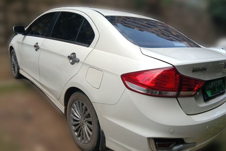 Used Suzuki Alivio 2015 1.6L Manual Enjoyment Model Rear Left 45 Deg