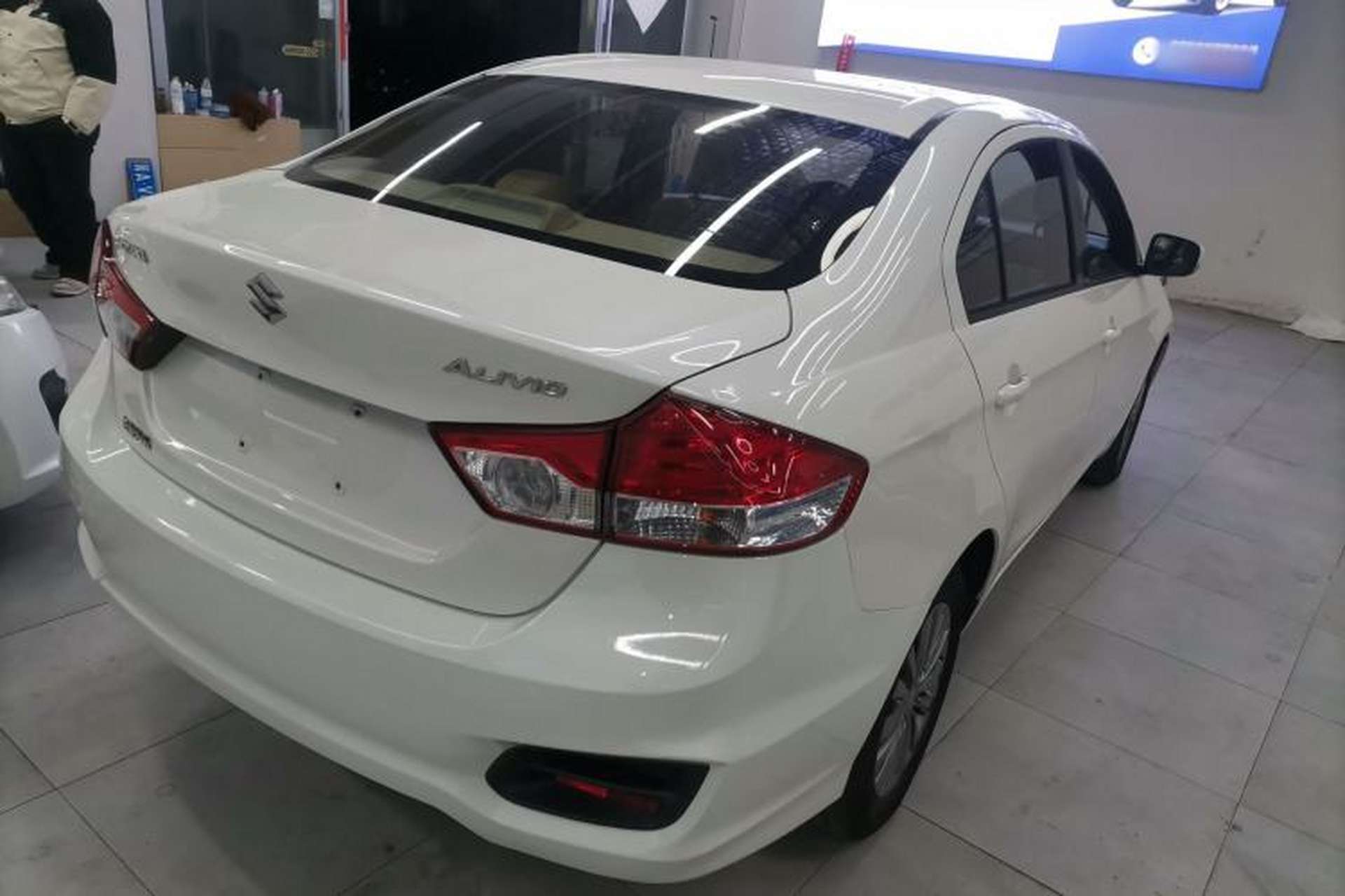 Used Suzuki Alivio 2015 1.6L Automatic Comfort Model Rear Right 45 Deg