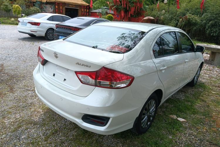Used Suzuki Alivio 2015 1.6L Manual Comfort Model Rear Right 45 Deg