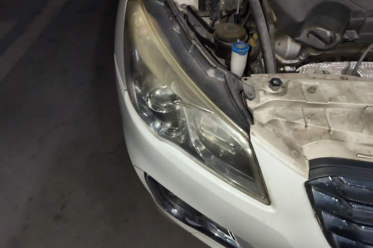 Used Suzuki Alivio 2015 1.6L Automatic Enjoyment Model Right Front Headlight