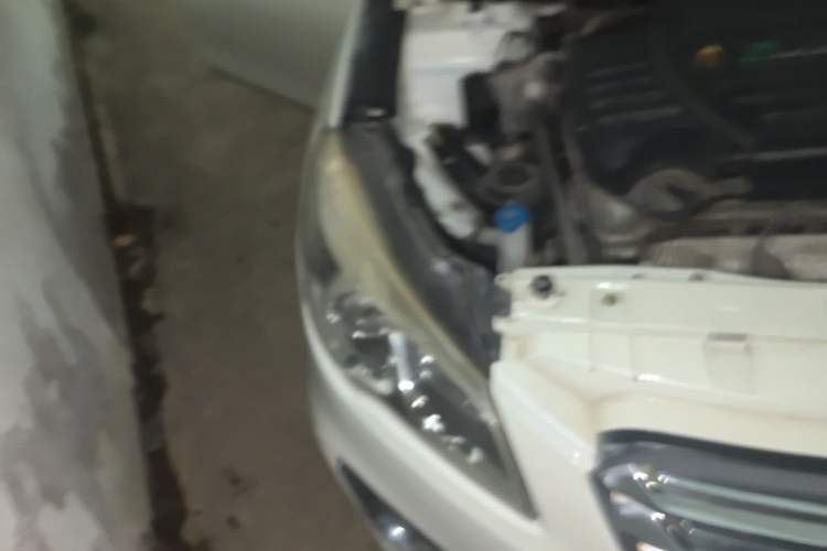 Used Suzuki Alivio 2015 1.6L Automatic Enjoyment Model Right Front Headlight