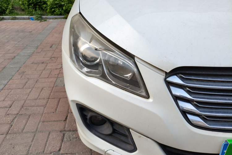 Used Suzuki Alivio 2015 1.6L Manual Comfort Model Right Front Headlight