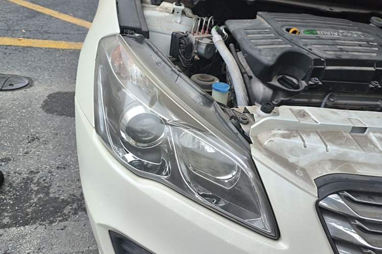 Used Suzuki Alivio 2015 1.6L Manual Comfort Model Right Front Headlight