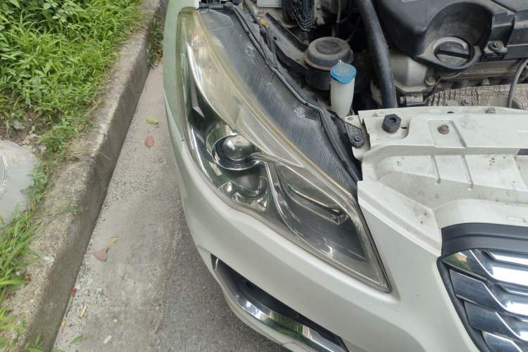 Used Suzuki Alivio 2015 1.6L Manual Enjoyment Model Right Front Headlight